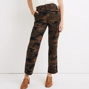 Madewell Griff Fatigue Pants in Camo 24